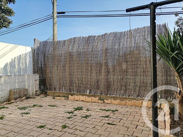 Appartement F3 à louer - 3 pièces - 69.93 m2 - PERPIGNAN - 66 - LANGUEDOC-ROUSSILLON - Century 21 Terres Catalanes