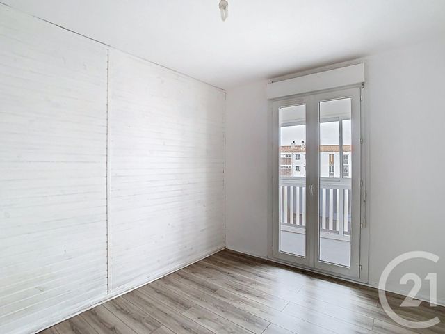 Appartement F3 à louer - 3 pièces - 59.81 m2 - PERPIGNAN - 66 - LANGUEDOC-ROUSSILLON - Century 21 Terres Catalanes