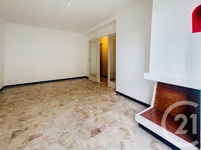 Appartement F3 à louer - 3 pièces - 62.85 m2 - PERPIGNAN - 66 - LANGUEDOC-ROUSSILLON - Century 21 Terres Catalanes