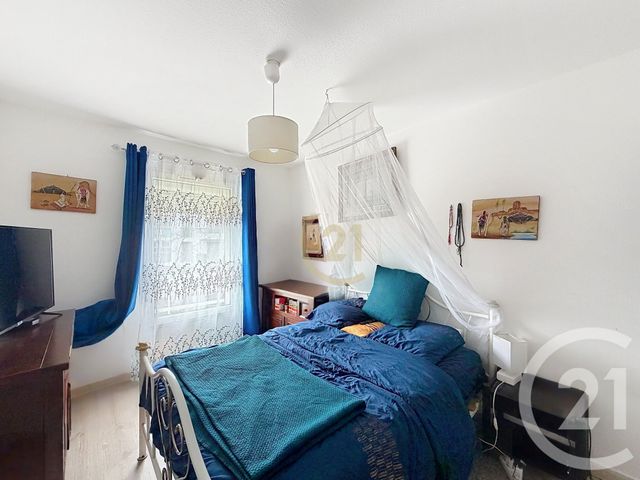 Appartement F4 à vendre - 4 pièces - 84.8 m2 - PERPIGNAN - 66 - LANGUEDOC-ROUSSILLON - Century 21 Terres Catalanes