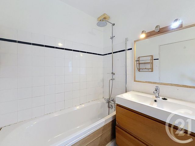 Appartement F4 à vendre - 4 pièces - 84.8 m2 - PERPIGNAN - 66 - LANGUEDOC-ROUSSILLON - Century 21 Terres Catalanes