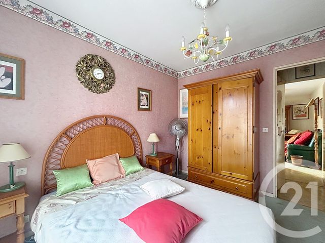 Appartement T3 à vendre - 3 pièces - 72.19 m2 - PERPIGNAN - 66 - LANGUEDOC-ROUSSILLON - Century 21 Terres Catalanes