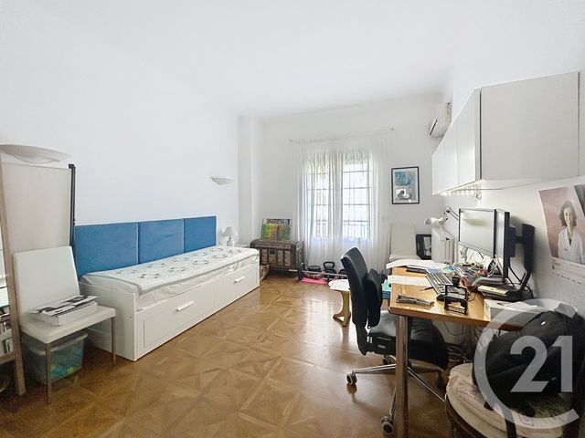 Appartement F5 à vendre - 5 pièces - 117.9 m2 - PERPIGNAN - 66 - LANGUEDOC-ROUSSILLON - Century 21 Terres Catalanes