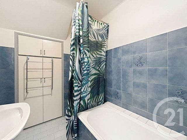 Appartement F2 à louer - 2 pièces - 50.04 m2 - LE SOLER - 66 - LANGUEDOC-ROUSSILLON - Century 21 Terres Catalanes