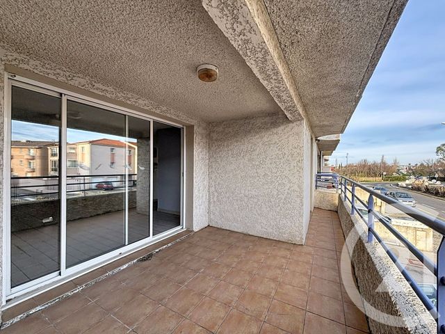 Appartement T4 à louer - 4 pièces - 82.37 m2 - PERPIGNAN - 66 - LANGUEDOC-ROUSSILLON - Century 21 Terres Catalanes