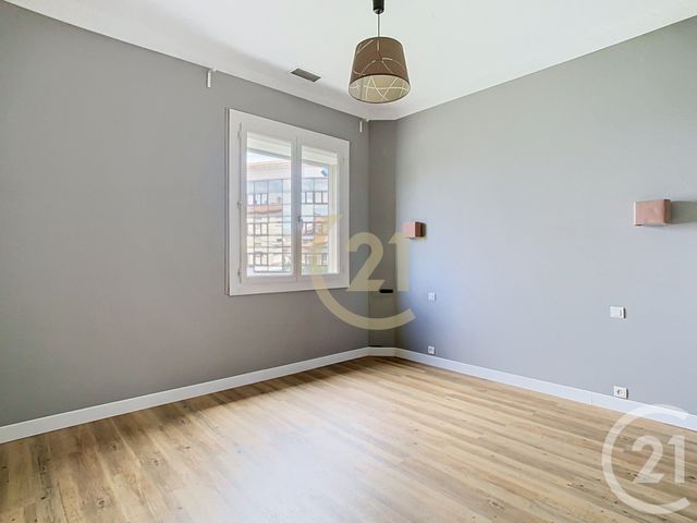 Appartement F3 à vendre - 3 pièces - 80.44 m2 - PERPIGNAN - 66 - LANGUEDOC-ROUSSILLON - Century 21 Terres Catalanes