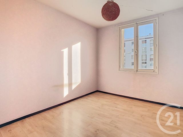 Appartement F4 à vendre - 4 pièces - 83.15 m2 - PERPIGNAN - 66 - LANGUEDOC-ROUSSILLON - Century 21 Terres Catalanes