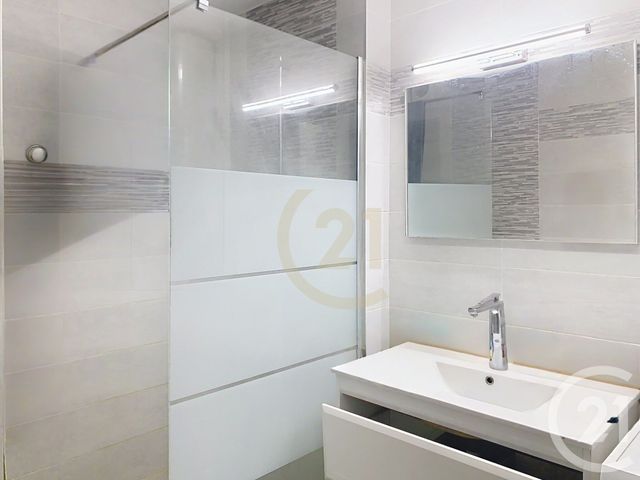 Appartement F2 à vendre - 2 pièces - 42.58 m2 - PERPIGNAN - 66 - LANGUEDOC-ROUSSILLON - Century 21 Terres Catalanes