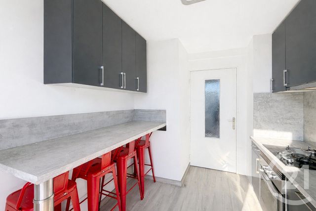 Appartement T5 à louer - 5 pièces - 82.74 m2 - PERPIGNAN - 66 - LANGUEDOC-ROUSSILLON - Century 21 Terres Catalanes
