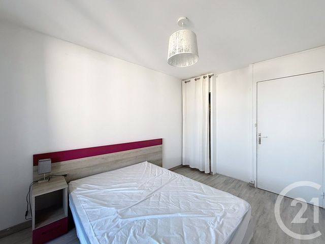 Appartement T5 à louer - 5 pièces - 82.74 m2 - PERPIGNAN - 66 - LANGUEDOC-ROUSSILLON - Century 21 Terres Catalanes