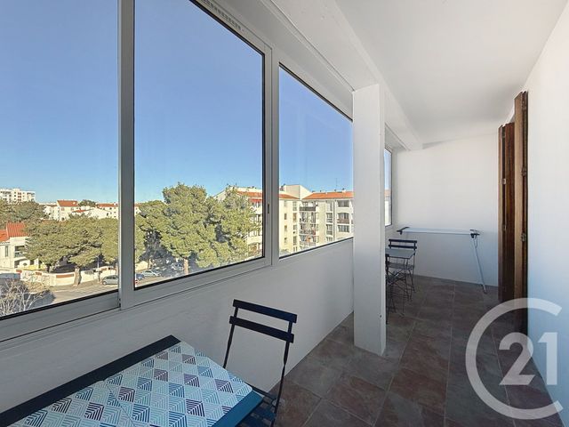 Appartement T5 à louer - 5 pièces - 82.74 m2 - PERPIGNAN - 66 - LANGUEDOC-ROUSSILLON - Century 21 Terres Catalanes