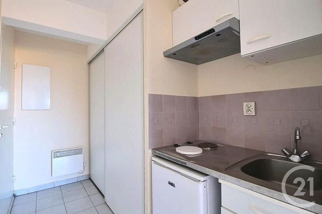 Appartement F1 à louer - 1 pièce - 20.93 m2 - PERPIGNAN - 66 - LANGUEDOC-ROUSSILLON - Century 21 Terres Catalanes