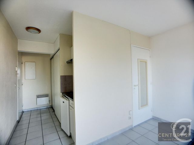 Appartement F1 à louer - 1 pièce - 20.93 m2 - PERPIGNAN - 66 - LANGUEDOC-ROUSSILLON - Century 21 Terres Catalanes