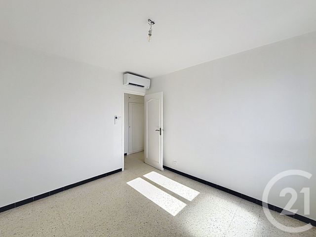 Appartement T3 à louer - 3 pièces - 77.52 m2 - PERPIGNAN - 66 - LANGUEDOC-ROUSSILLON - Century 21 Terres Catalanes