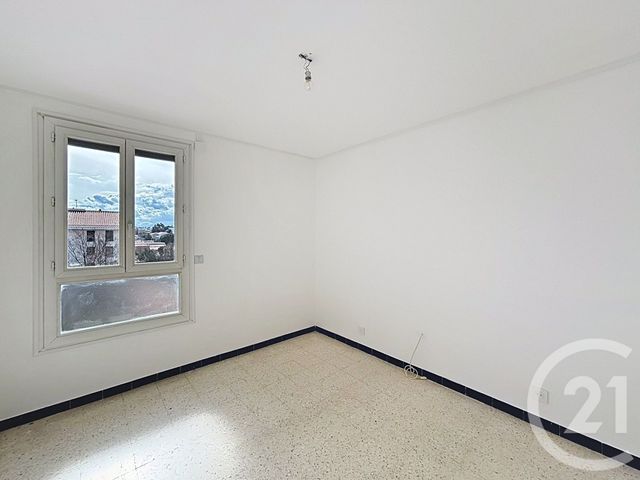 Appartement T3 à louer - 3 pièces - 77.52 m2 - PERPIGNAN - 66 - LANGUEDOC-ROUSSILLON - Century 21 Terres Catalanes