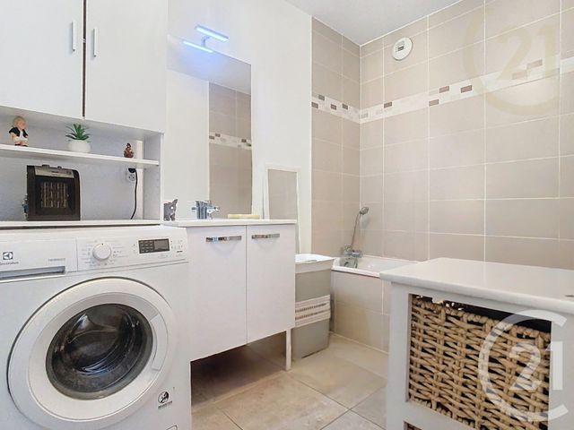 Appartement F3 à vendre - 3 pièces - 57.8 m2 - PERPIGNAN - 66 - LANGUEDOC-ROUSSILLON - Century 21 Terres Catalanes