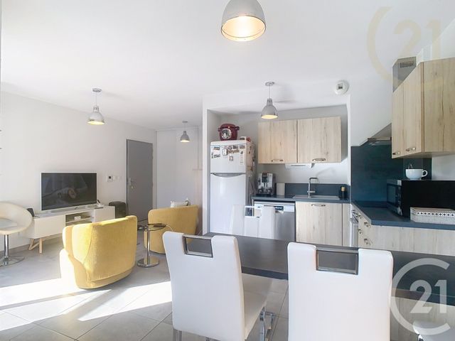 Appartement F3 à vendre - 3 pièces - 57.8 m2 - PERPIGNAN - 66 - LANGUEDOC-ROUSSILLON - Century 21 Terres Catalanes