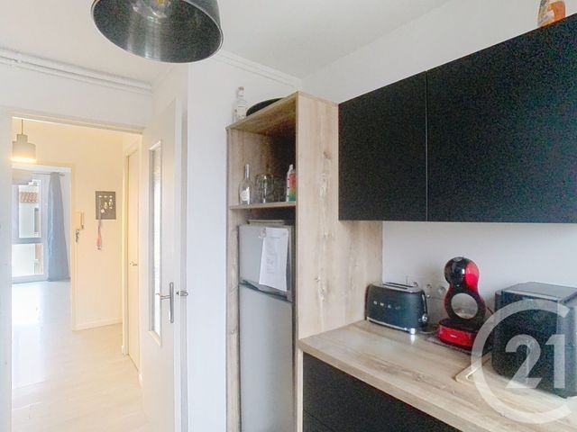Appartement F3 à vendre - 3 pièces - 69.8 m2 - PERPIGNAN - 66 - LANGUEDOC-ROUSSILLON - Century 21 Terres Catalanes