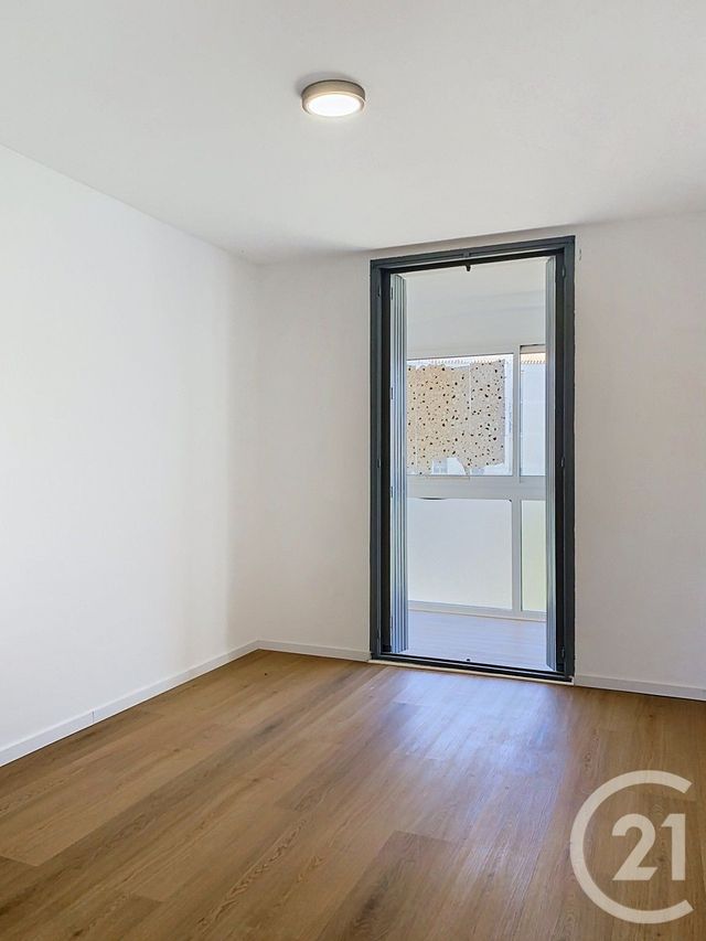 Appartement F3 à vendre - 3 pièces - 59.63 m2 - PERPIGNAN - 66 - LANGUEDOC-ROUSSILLON - Century 21 Terres Catalanes