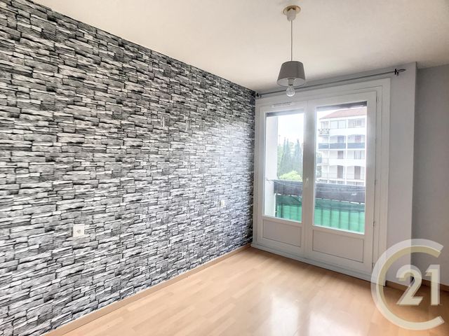 Appartement F3 à louer - 3 pièces - 67.8 m2 - PERPIGNAN - 66 - LANGUEDOC-ROUSSILLON - Century 21 Terres Catalanes