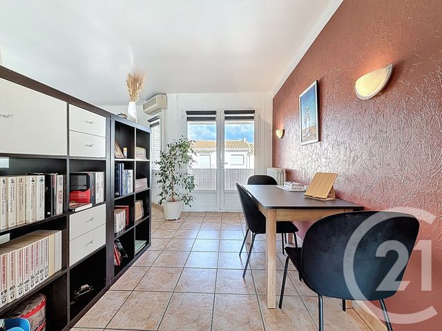 Appartement F4 à vendre - 4 pièces - 77.2 m2 - PERPIGNAN - 66 - LANGUEDOC-ROUSSILLON - Century 21 Terres Catalanes