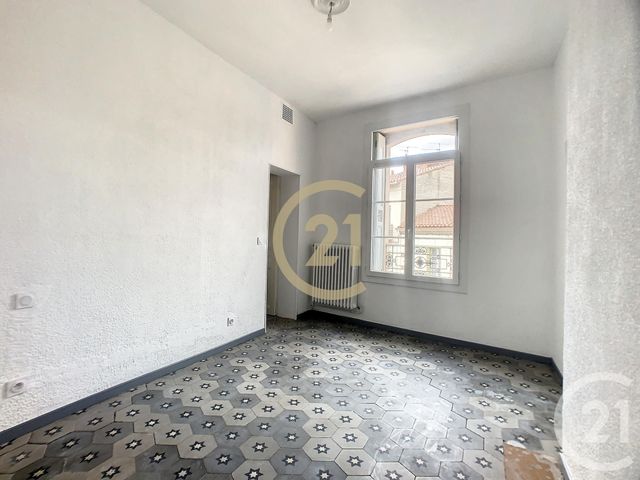 Appartement F3 à louer - 3 pièces - 72.8 m2 - PERPIGNAN - 66 - LANGUEDOC-ROUSSILLON - Century 21 Terres Catalanes