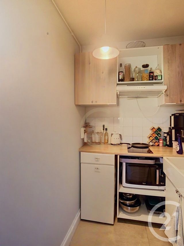 Appartement F1 bis à vendre - 2 pièces - 31.7 m2 - PERPIGNAN - 66 - LANGUEDOC-ROUSSILLON - Century 21 Terres Catalanes