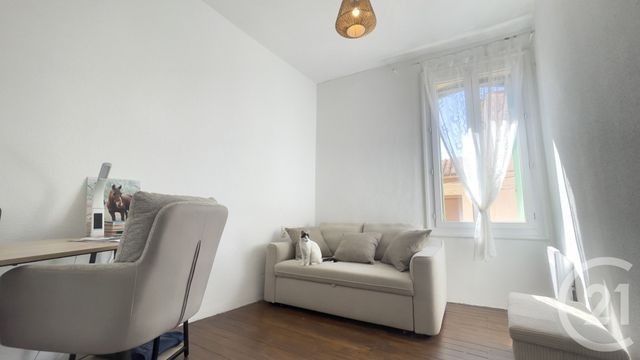 Appartement T3 à louer - 3 pièces - 52.0 m2 - THUIR - 66 - LANGUEDOC-ROUSSILLON - Century 21 Terres Catalanes