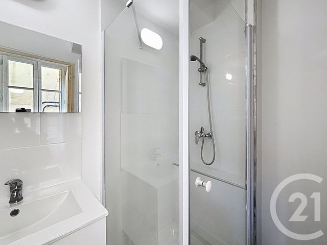 Appartement Duplex à louer - 2 pièces - 31.93 m2 - PERPIGNAN - 66 - LANGUEDOC-ROUSSILLON - Century 21 Terres Catalanes