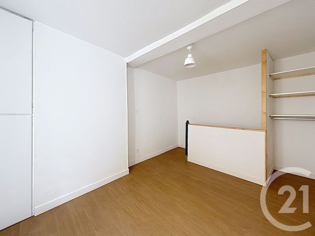 Appartement Duplex à louer - 2 pièces - 31.93 m2 - PERPIGNAN - 66 - LANGUEDOC-ROUSSILLON - Century 21 Terres Catalanes