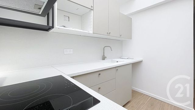 Appartement F2 à louer - 2 pièces - 58.39 m2 - PERPIGNAN - 66 - LANGUEDOC-ROUSSILLON - Century 21 Terres Catalanes
