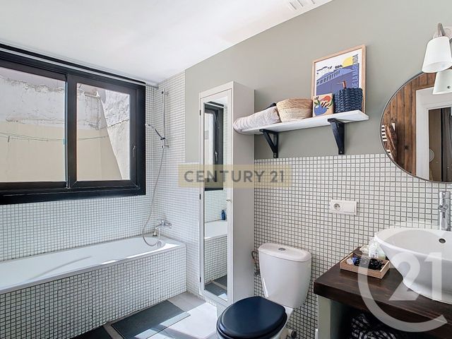 Appartement F4 à vendre - 4 pièces - 66.69 m2 - PERPIGNAN - 66 - LANGUEDOC-ROUSSILLON - Century 21 Terres Catalanes