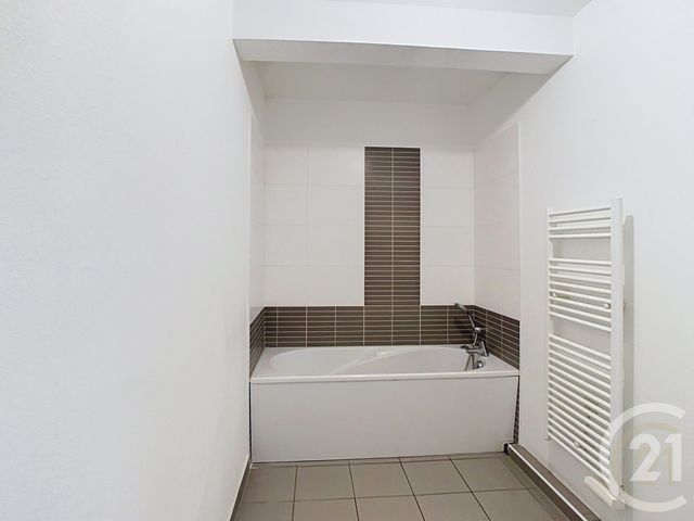 Appartement F3 à vendre - 3 pièces - 65.0 m2 - PERPIGNAN - 66 - LANGUEDOC-ROUSSILLON - Century 21 Terres Catalanes