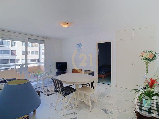 Appartement F2 à vendre - 2 pièces - 46.72 m2 - PERPIGNAN - 66 - LANGUEDOC-ROUSSILLON - Century 21 Terres Catalanes