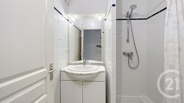Appartement F2 à louer - 2 pièces - 48.38 m2 - PERPIGNAN - 66 - LANGUEDOC-ROUSSILLON - Century 21 Terres Catalanes