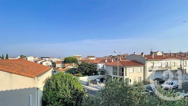Appartement F2 à louer - 2 pièces - 48.38 m2 - PERPIGNAN - 66 - LANGUEDOC-ROUSSILLON - Century 21 Terres Catalanes