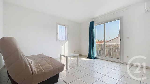 Appartement F2 à louer - 2 pièces - 48.38 m2 - PERPIGNAN - 66 - LANGUEDOC-ROUSSILLON - Century 21 Terres Catalanes