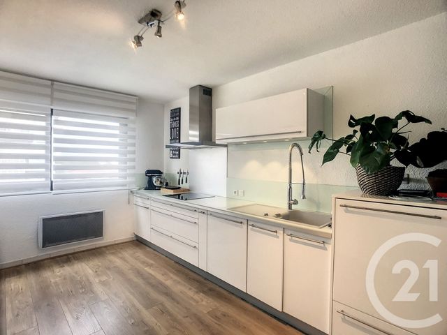 Appartement F3 à vendre - 3 pièces - 71.64 m2 - PERPIGNAN - 66 - LANGUEDOC-ROUSSILLON - Century 21 Terres Catalanes