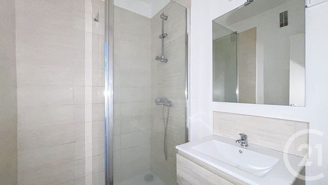 Appartement F3 à louer - 3 pièces - 58.95 m2 - PERPIGNAN - 66 - LANGUEDOC-ROUSSILLON - Century 21 Terres Catalanes