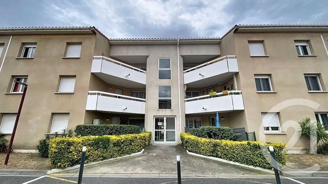 Appartement F3 à louer - 3 pièces - 57.61 m2 - ST ESTEVE - 66 - LANGUEDOC-ROUSSILLON - Century 21 Terres Catalanes