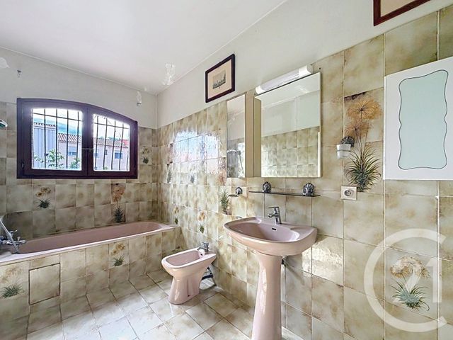 maison à vendre - 5 pièces - 170.7 m2 - PERPIGNAN - 66 - LANGUEDOC-ROUSSILLON - Century 21 Terres Catalanes