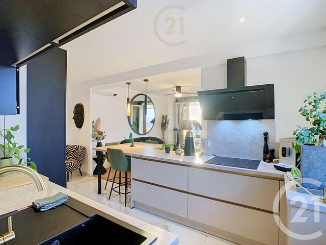 Appartement F3 à vendre - 3 pièces - 62.31 m2 - PERPIGNAN - 66 - LANGUEDOC-ROUSSILLON - Century 21 Terres Catalanes