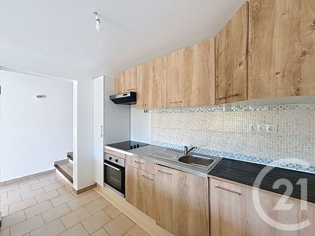 Appartement F3 à louer - 3 pièces - 69.93 m2 - PERPIGNAN - 66 - LANGUEDOC-ROUSSILLON - Century 21 Terres Catalanes