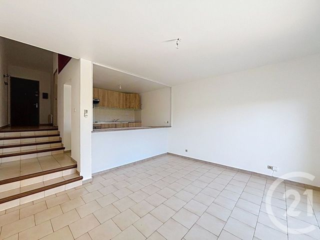 Appartement F3 à louer - 3 pièces - 69.93 m2 - PERPIGNAN - 66 - LANGUEDOC-ROUSSILLON - Century 21 Terres Catalanes