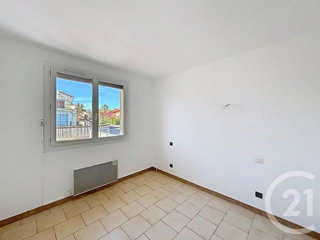 Appartement F3 à louer - 3 pièces - 69.93 m2 - PERPIGNAN - 66 - LANGUEDOC-ROUSSILLON - Century 21 Terres Catalanes