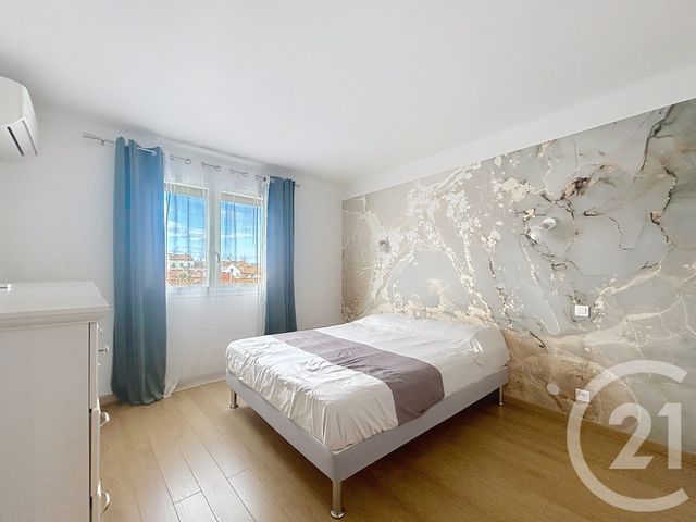 Appartement T4 à vendre - 4 pièces - 104.04 m2 - PERPIGNAN - 66 - LANGUEDOC-ROUSSILLON - Century 21 Terres Catalanes