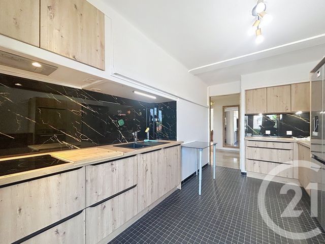 Appartement T4 à vendre - 4 pièces - 104.04 m2 - PERPIGNAN - 66 - LANGUEDOC-ROUSSILLON - Century 21 Terres Catalanes