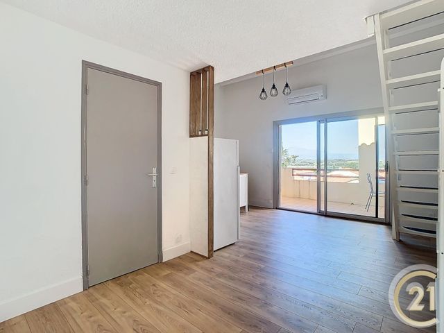 Appartement F2 bis à louer - 2 pièces - 43.46 m2 - VILLENEUVE DE LA RAHO - 66 - LANGUEDOC-ROUSSILLON - Century 21 Terres Catalanes