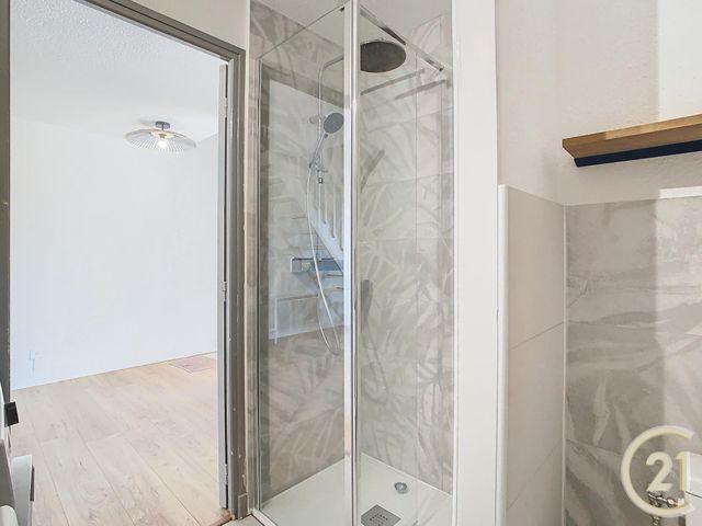 Appartement F2 bis à louer - 2 pièces - 43.46 m2 - VILLENEUVE DE LA RAHO - 66 - LANGUEDOC-ROUSSILLON - Century 21 Terres Catalanes
