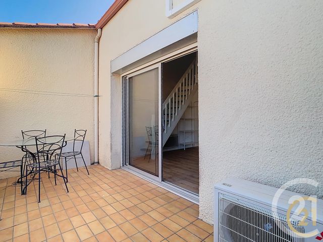 Appartement F2 bis à louer - 2 pièces - 43.46 m2 - VILLENEUVE DE LA RAHO - 66 - LANGUEDOC-ROUSSILLON - Century 21 Terres Catalanes